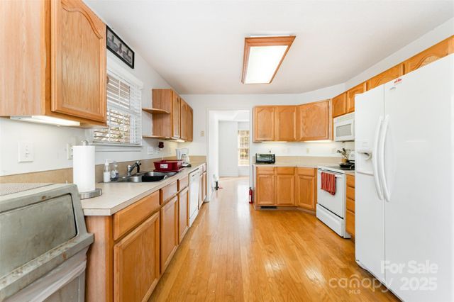 5915 Sullins Road, Charlotte, NC 28214