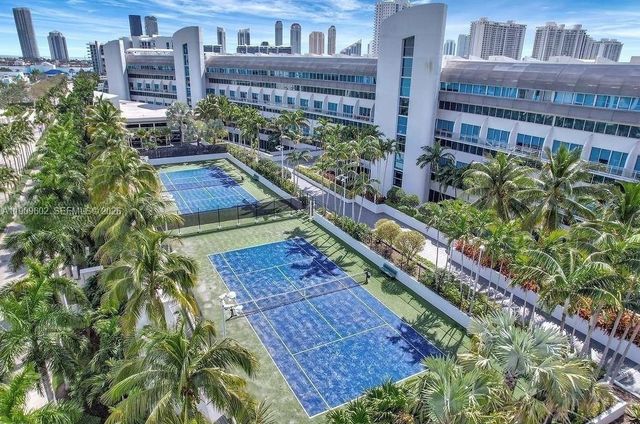 2950 NE 188th Street 501, Aventura, FL 33180