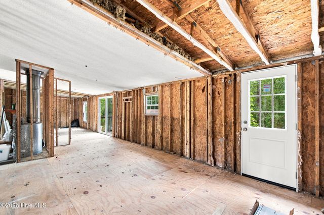 265 Riverview Drive, Burgaw, NC 28425