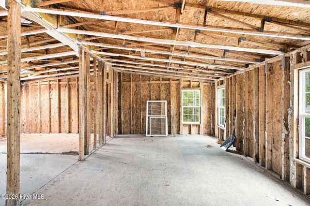 265 Riverview Drive, Burgaw, NC 28425