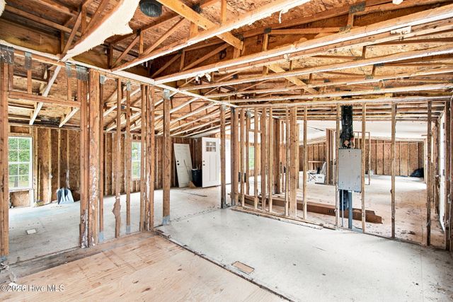 265 Riverview Drive, Burgaw, NC 28425