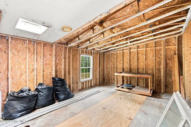 265 Riverview Drive, Burgaw, NC 28425
