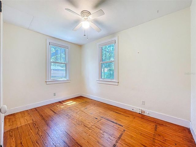 320 BROADWAY, Dunedin, FL 34698