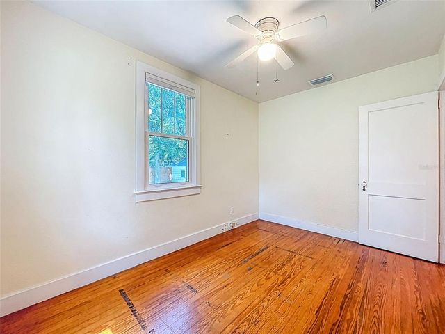 320 BROADWAY, Dunedin, FL 34698