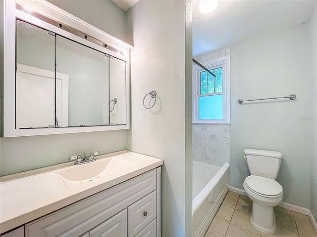 320 BROADWAY, Dunedin, FL 34698