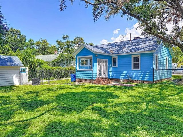 320 BROADWAY, Dunedin, FL 34698
