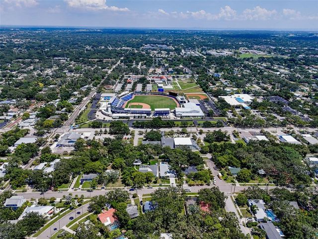 320 BROADWAY, Dunedin, FL 34698