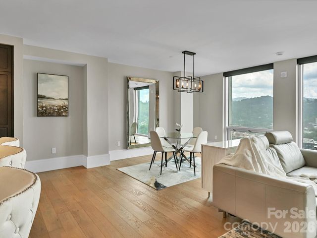 7 Patton Avenue 1805, Asheville, NC 28801