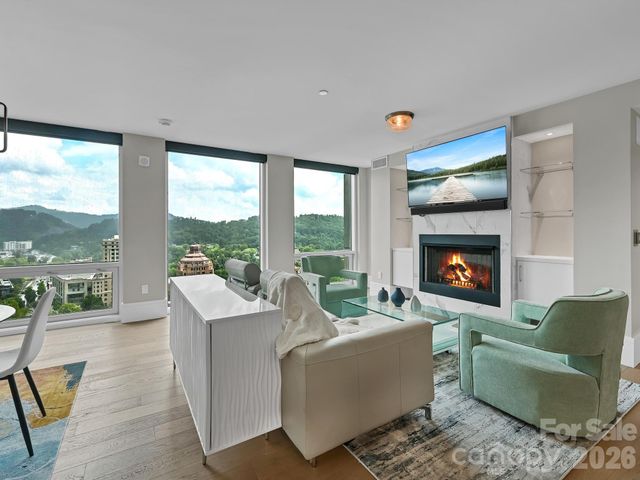 7 Patton Avenue 1805, Asheville, NC 28801