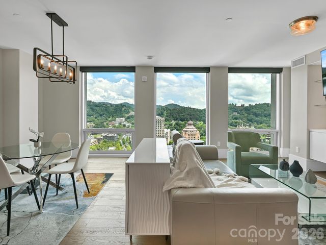 7 Patton Avenue 1805, Asheville, NC 28801