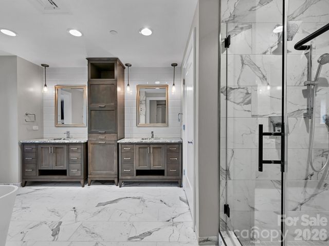 7 Patton Avenue 1805, Asheville, NC 28801