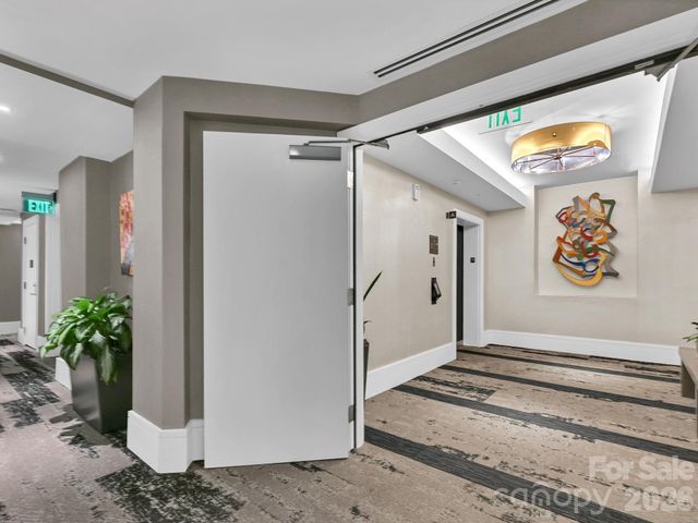 7 Patton Avenue 1805, Asheville, NC 28801