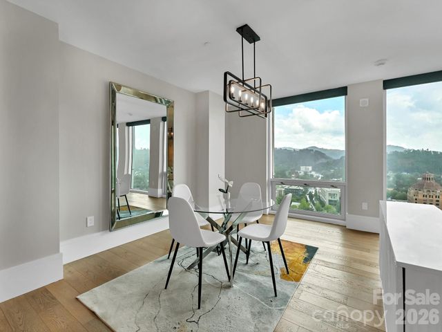 7 Patton Avenue 1805, Asheville, NC 28801