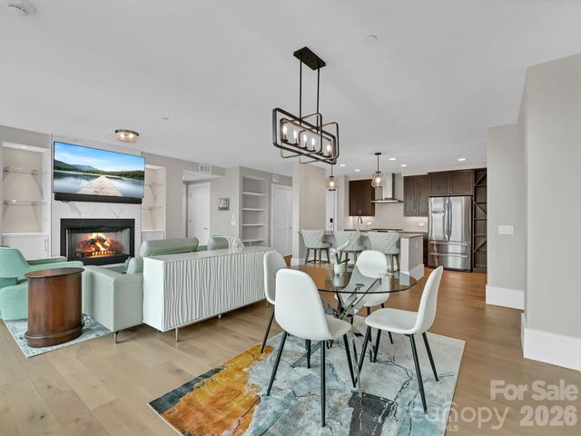 7 Patton Avenue 1805, Asheville, NC 28801