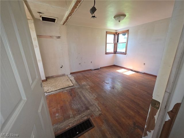 5491 Bye Road, East Palestine, OH 44413