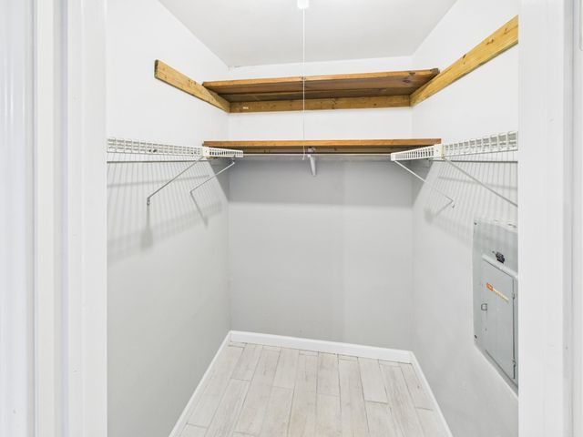 3302 Holly Green Drive, Kingwood, TX 77339