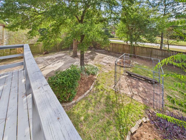 3302 Holly Green Drive, Kingwood, TX 77339