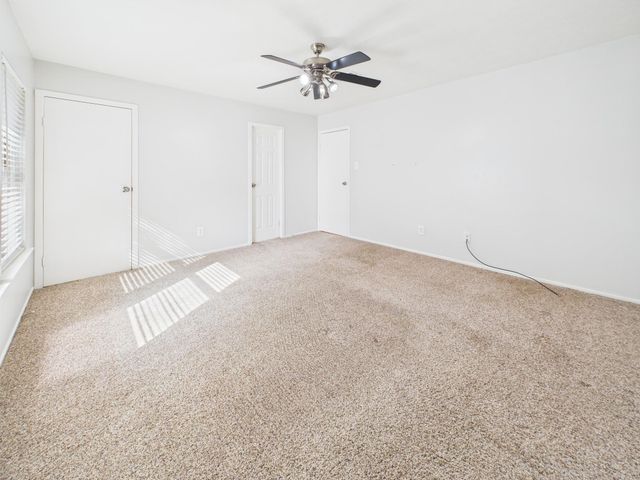 3302 Holly Green Drive, Kingwood, TX 77339