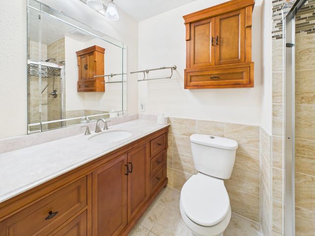 3302 Holly Green Drive, Kingwood, TX 77339