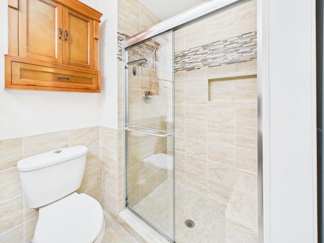 3302 Holly Green Drive, Kingwood, TX 77339