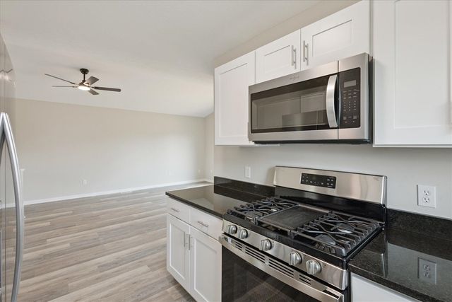 10550 Wolven Avenue, Rockford, MI 49341