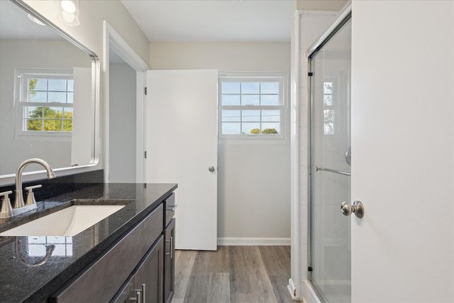 10550 Wolven Avenue, Rockford, MI 49341