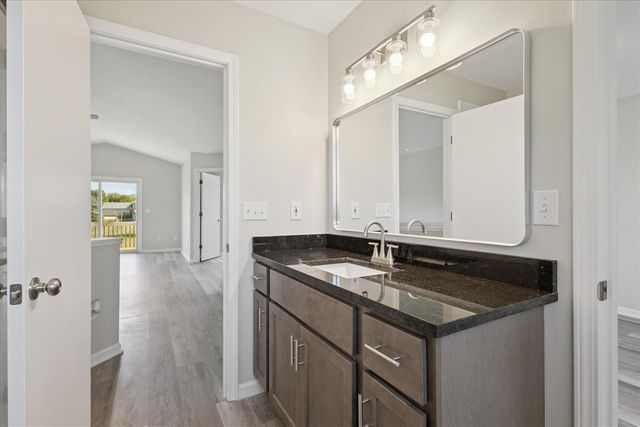 10550 Wolven Avenue, Rockford, MI 49341