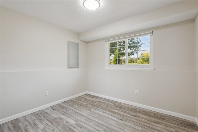 10550 Wolven Avenue, Rockford, MI 49341