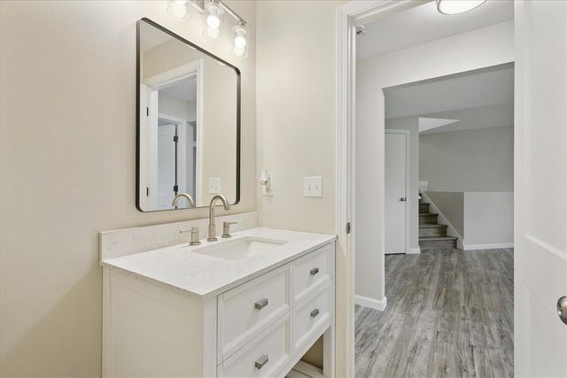 10550 Wolven Avenue, Rockford, MI 49341