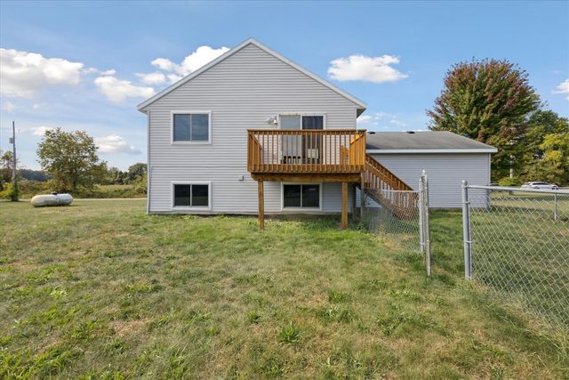 10550 Wolven Avenue, Rockford, MI 49341