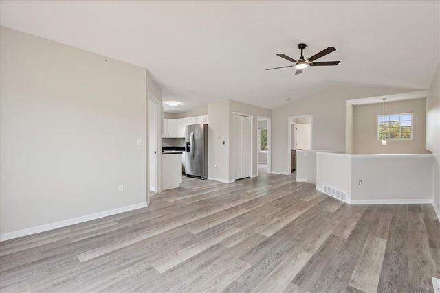 10550 Wolven Avenue, Rockford, MI 49341