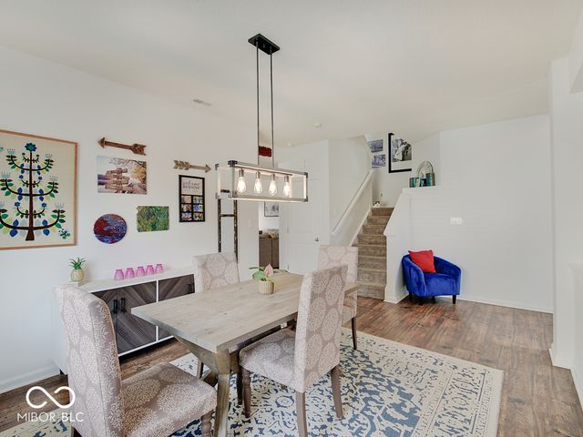 4304 Amesbury Place, Westfield, IN 46062