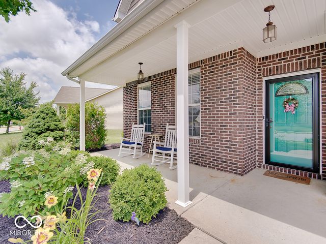 4304 Amesbury Place, Westfield, IN 46062