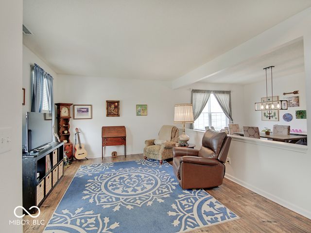 4304 Amesbury Place, Westfield, IN 46062