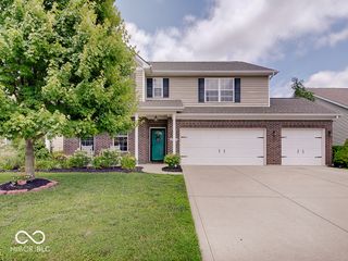 4304 Amesbury Place, Westfield, IN 46062