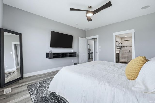 570 Contour Cove, Huntertown, IN 46748