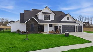 570 Contour Cove, Huntertown, IN 46748