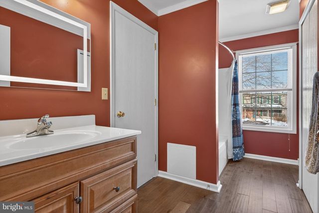 219 CHELMSFORD DR, Marietta, PA 17547