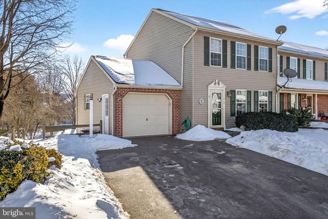 219 CHELMSFORD DR, Marietta, PA 17547