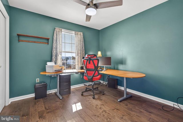 219 CHELMSFORD DR, Marietta, PA 17547