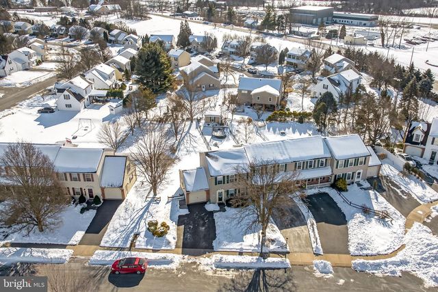 219 CHELMSFORD DR, Marietta, PA 17547