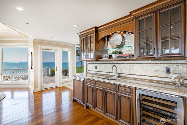 5685 Nakat Way, Blaine, WA 98230