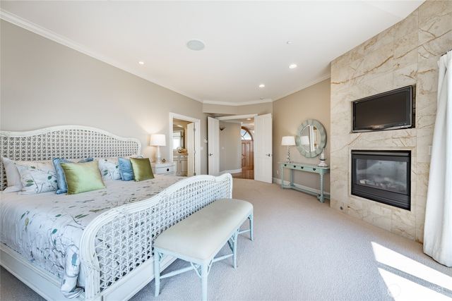 5685 Nakat Way, Blaine, WA 98230