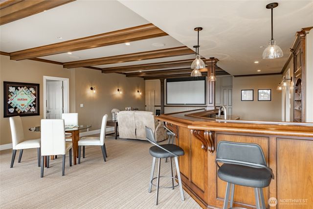 5685 Nakat Way, Blaine, WA 98230