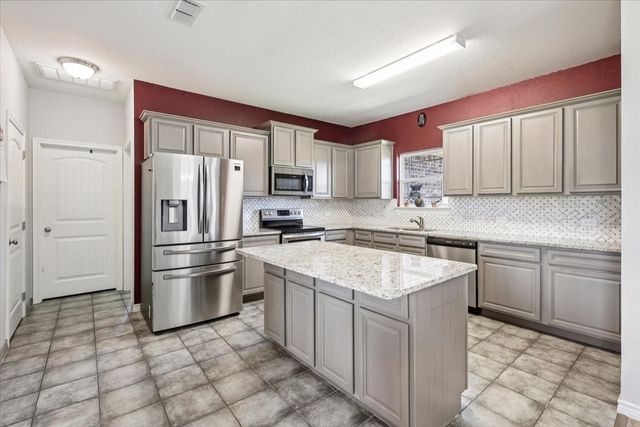 1215 River Hills Road, Stephenville, TX 76401