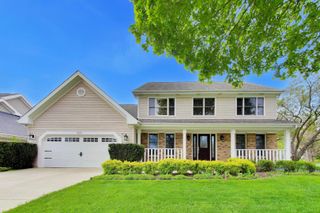 825 W Dorset Avenue, Palatine, IL 60067
