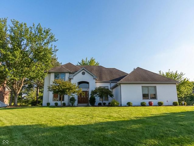 12711 Old Stone Drive, Indianapolis, IN 46236