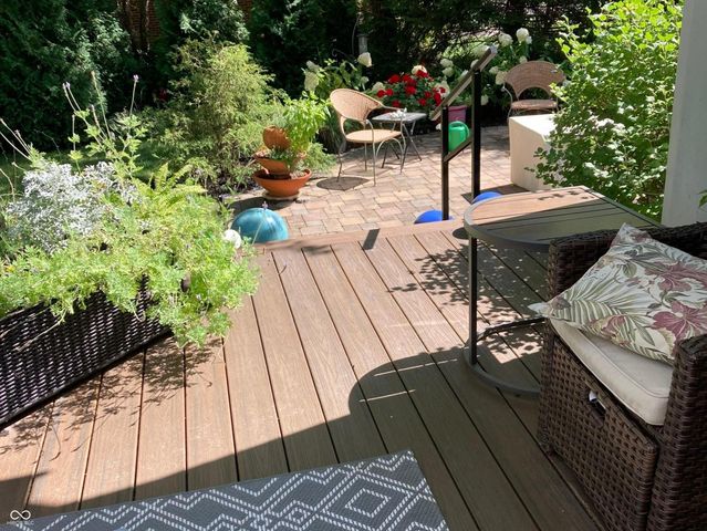 12711 Old Stone Drive, Indianapolis, IN 46236