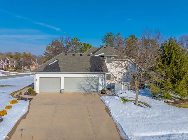 12711 Old Stone Drive, Indianapolis, IN 46236