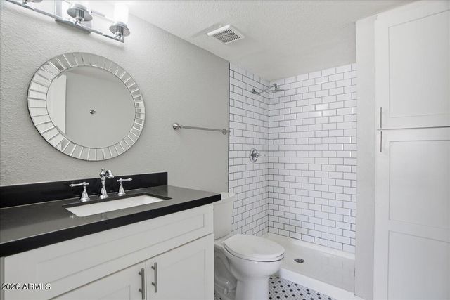 7910 E CAMELBACK Road 402, Scottsdale, AZ 85251